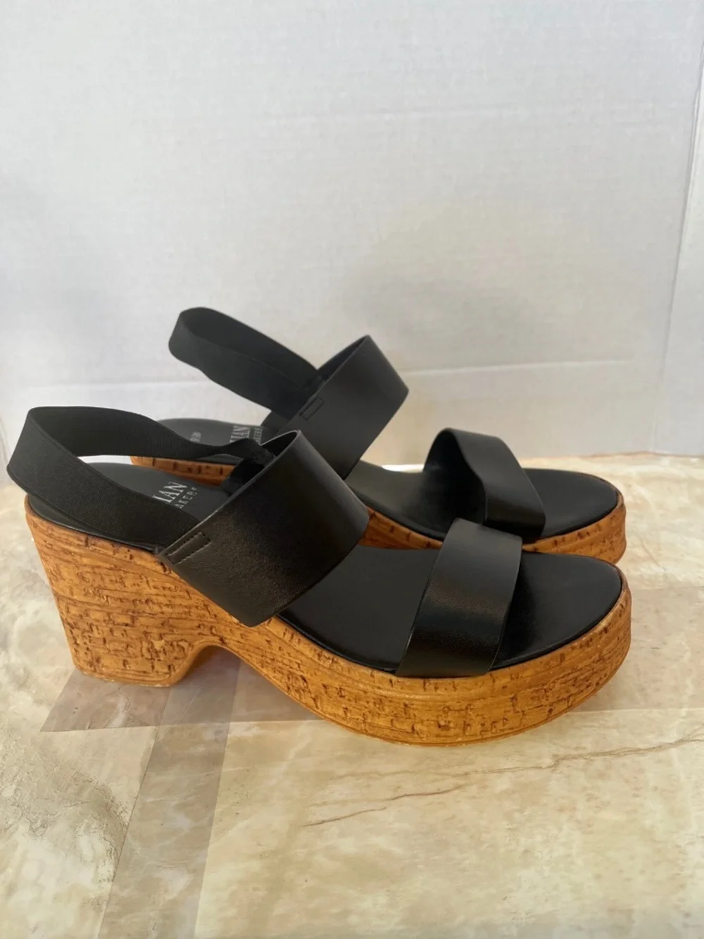 Italian Shoemakers Black Leather-Strap Cork Wedge Sandals - Picture 4 of 12